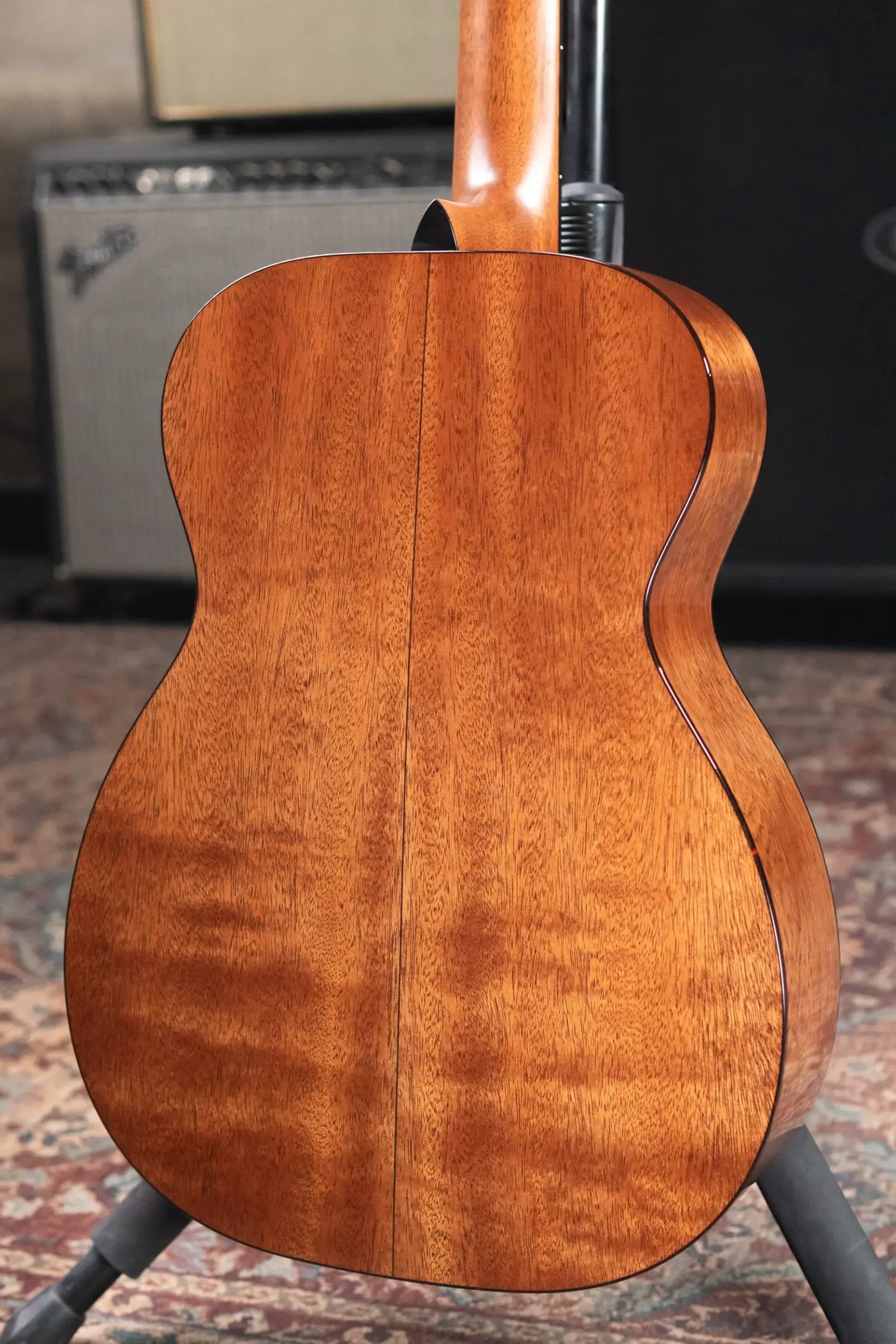 Martin 00DB Jeff Tweedy Signature Acoustic Guitar with Hardshell Case - Demo