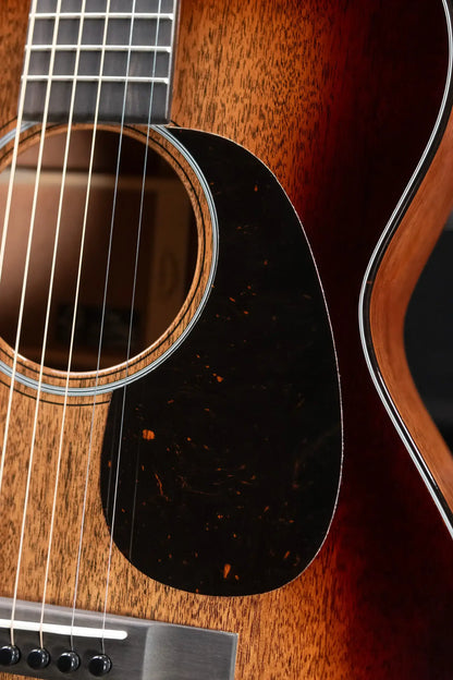 Martin 00DB Jeff Tweedy Signature Acoustic Guitar with Hardshell Case - Demo