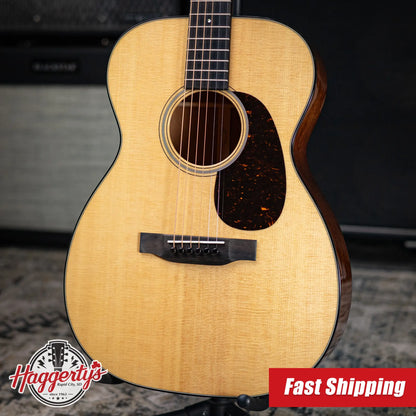 Martin 00-18 Standard Series Acoustic Guitar with Hardshell Case