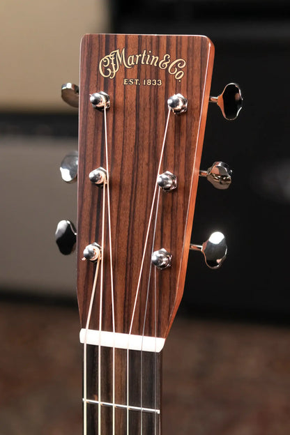 Martin 00-28 Acoustic/Electric Guitar with Hardshell Case - Used