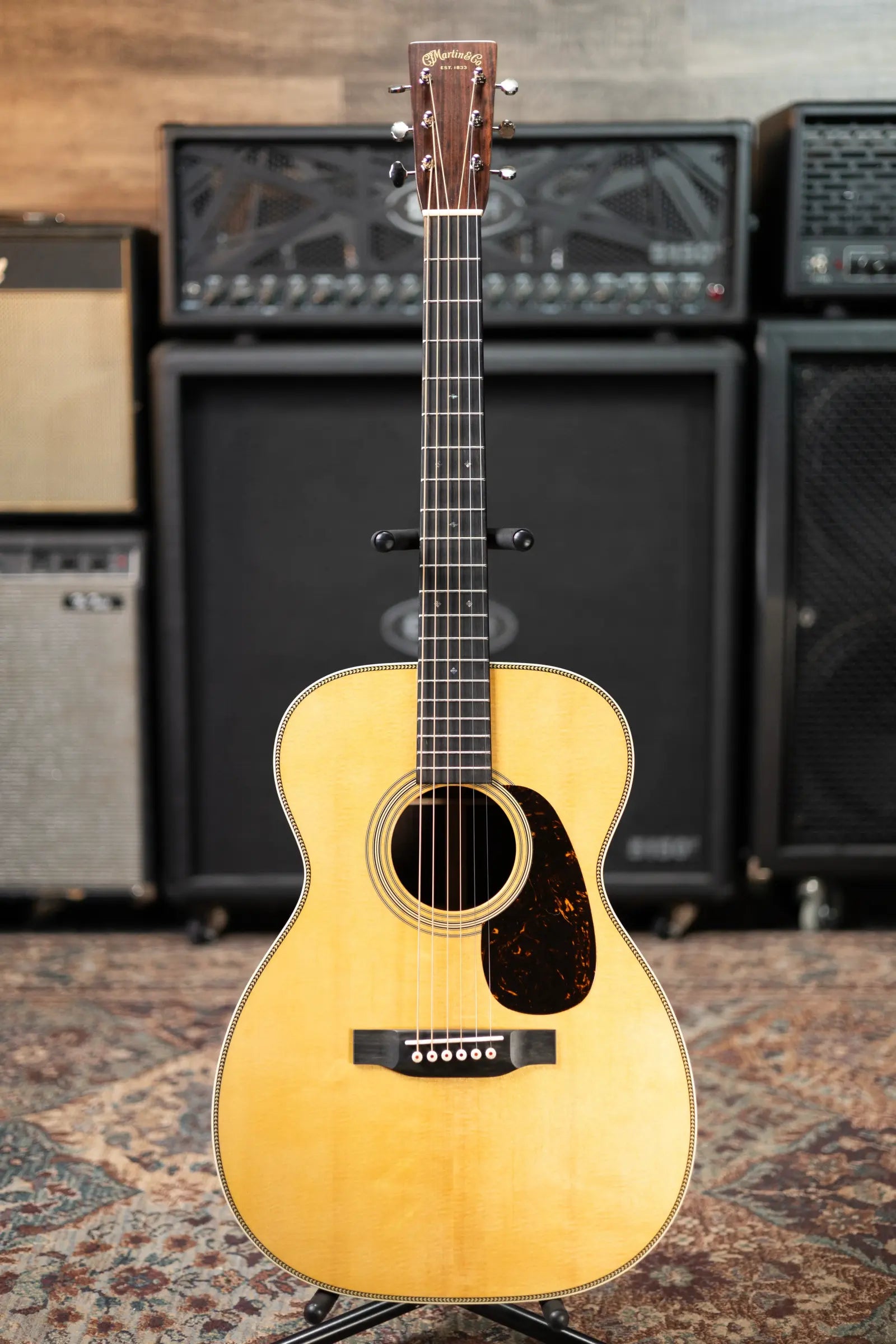 Martin 00-28 Acoustic Guitar with Hardshell Case