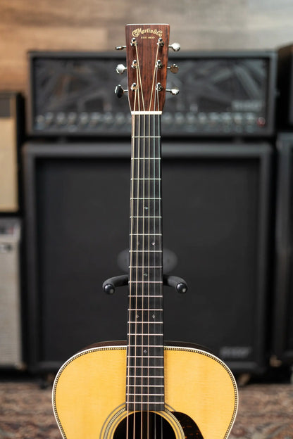 Martin 00-28 Acoustic Guitar with Hardshell Case