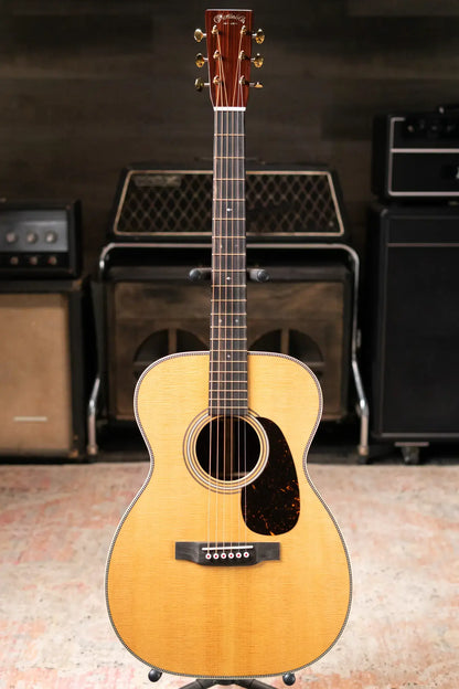 Martin 00-28 Modern Deluxe Acoustic Guitar with Hardshell Case