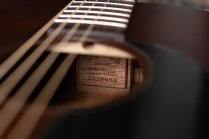 Martin 0-10E Retro Jason Isbell Concert Signature Short Scale Acoustic/Electric Guitar - Dark Mahogany with Gig Bag