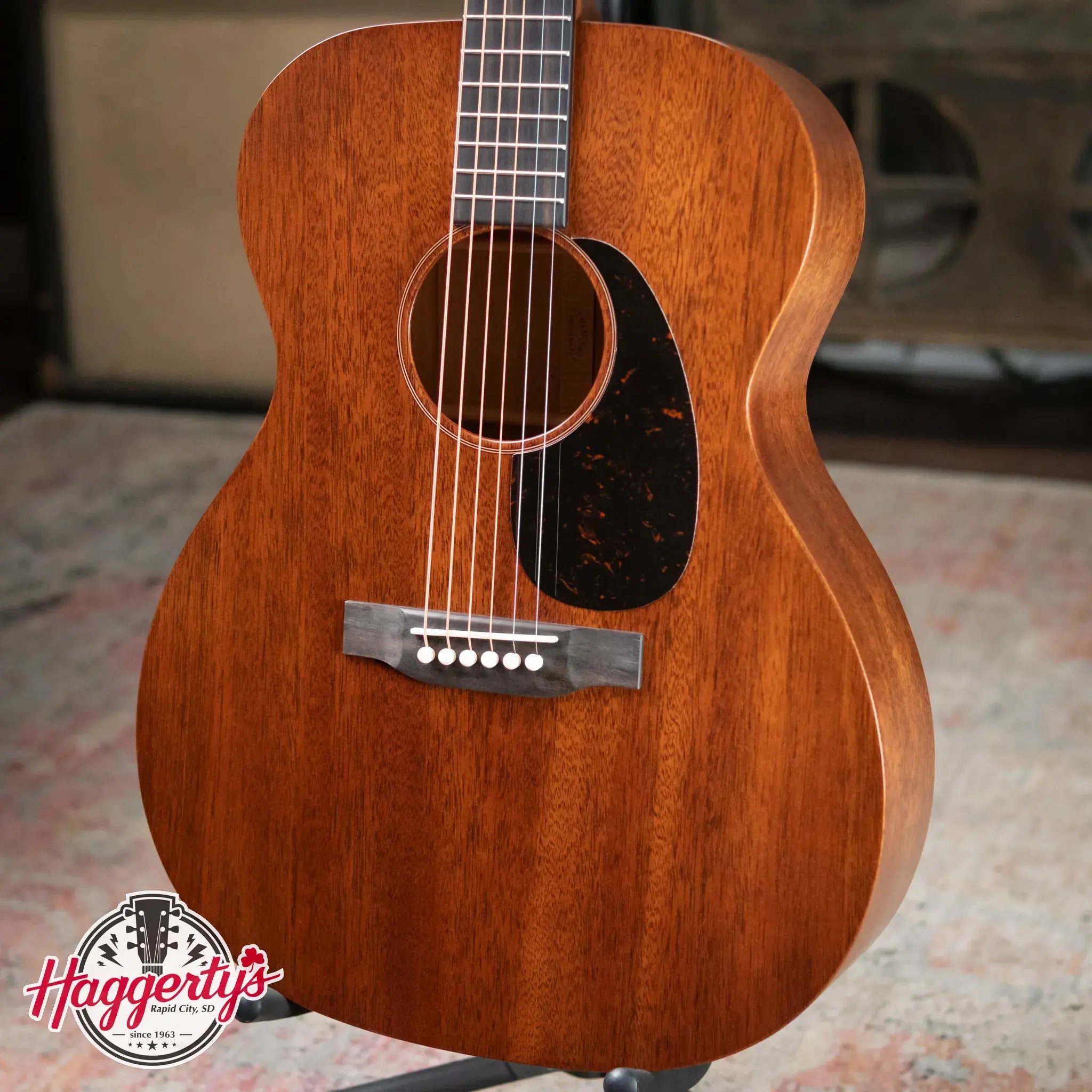 Martin 2025 000-17 Acoustic Guitar with Hardshell Case