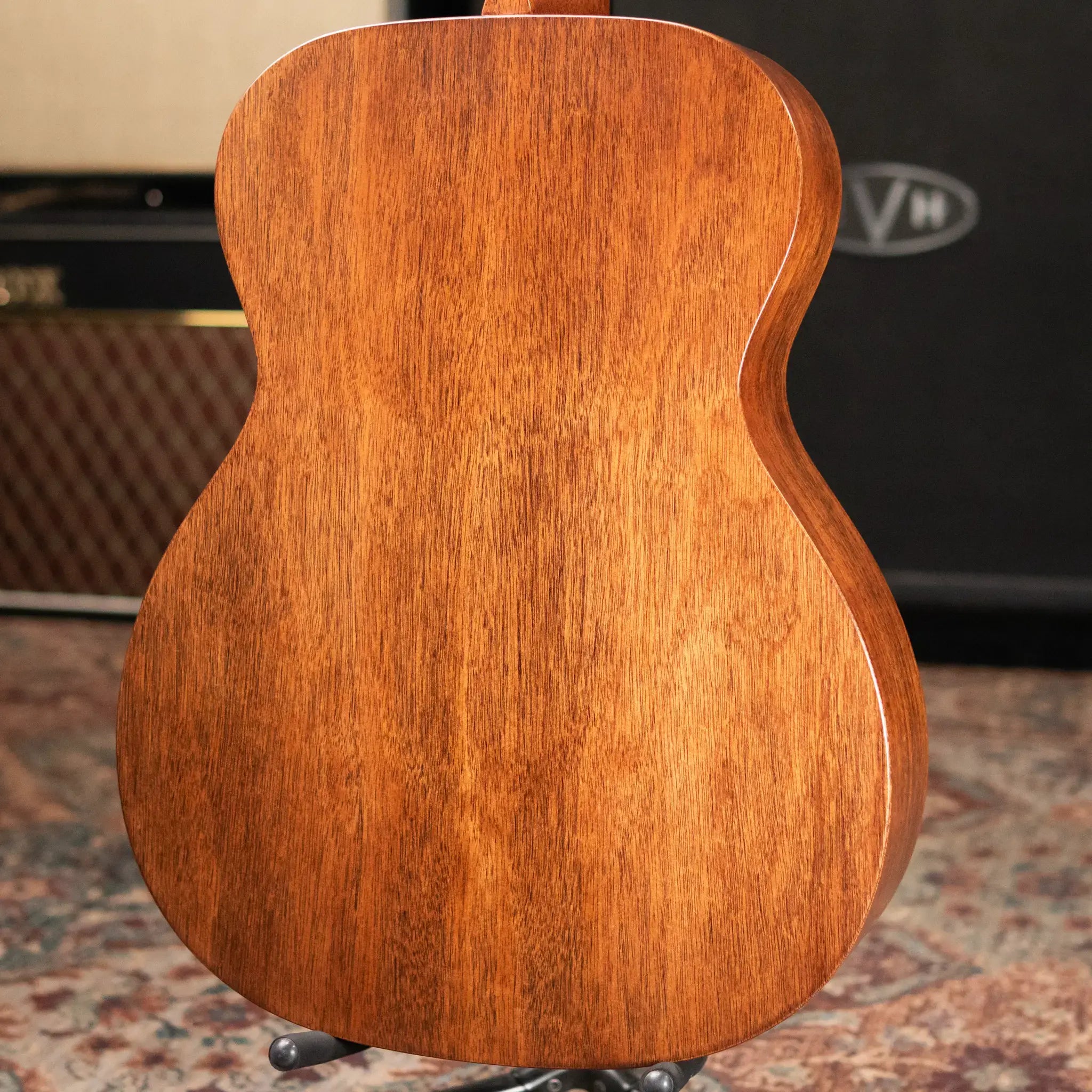 Martin 2025 000-17 Acoustic Guitar with Hardshell Case