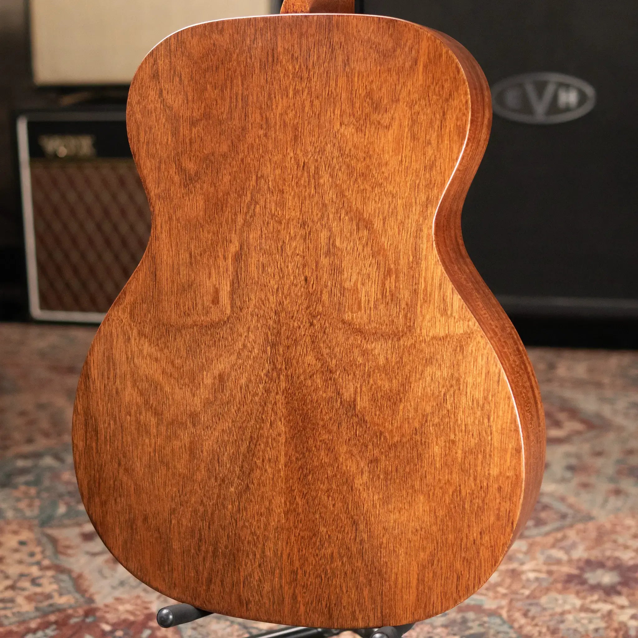 Martin 2025 000-17 Acoustic Guitar with Hardshell Case