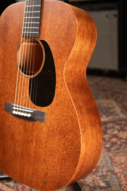 Martin 2025 000-17 Acoustic Guitar with Hardshell Case
