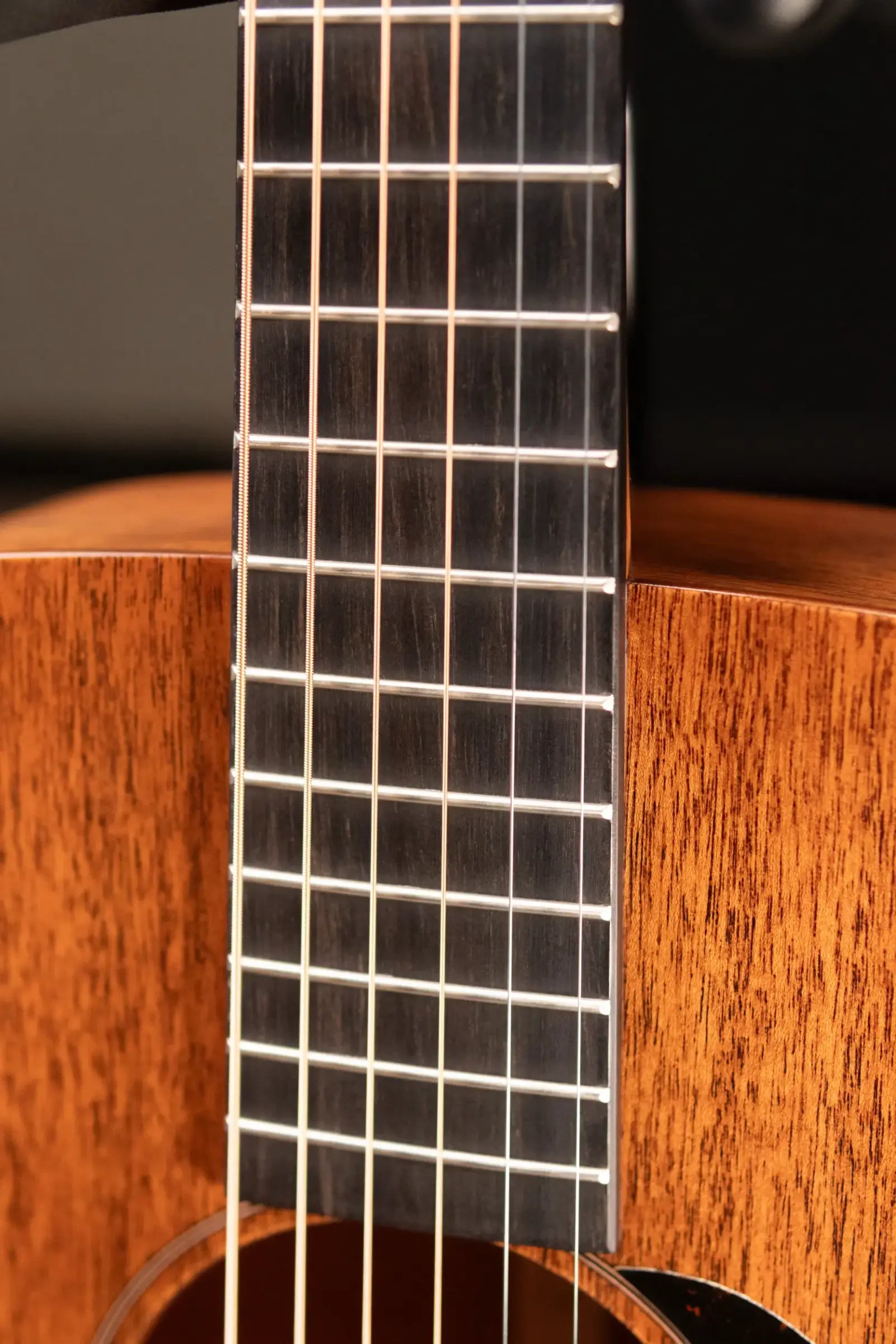 Martin 2025 000-17 Acoustic Guitar with Hardshell Case