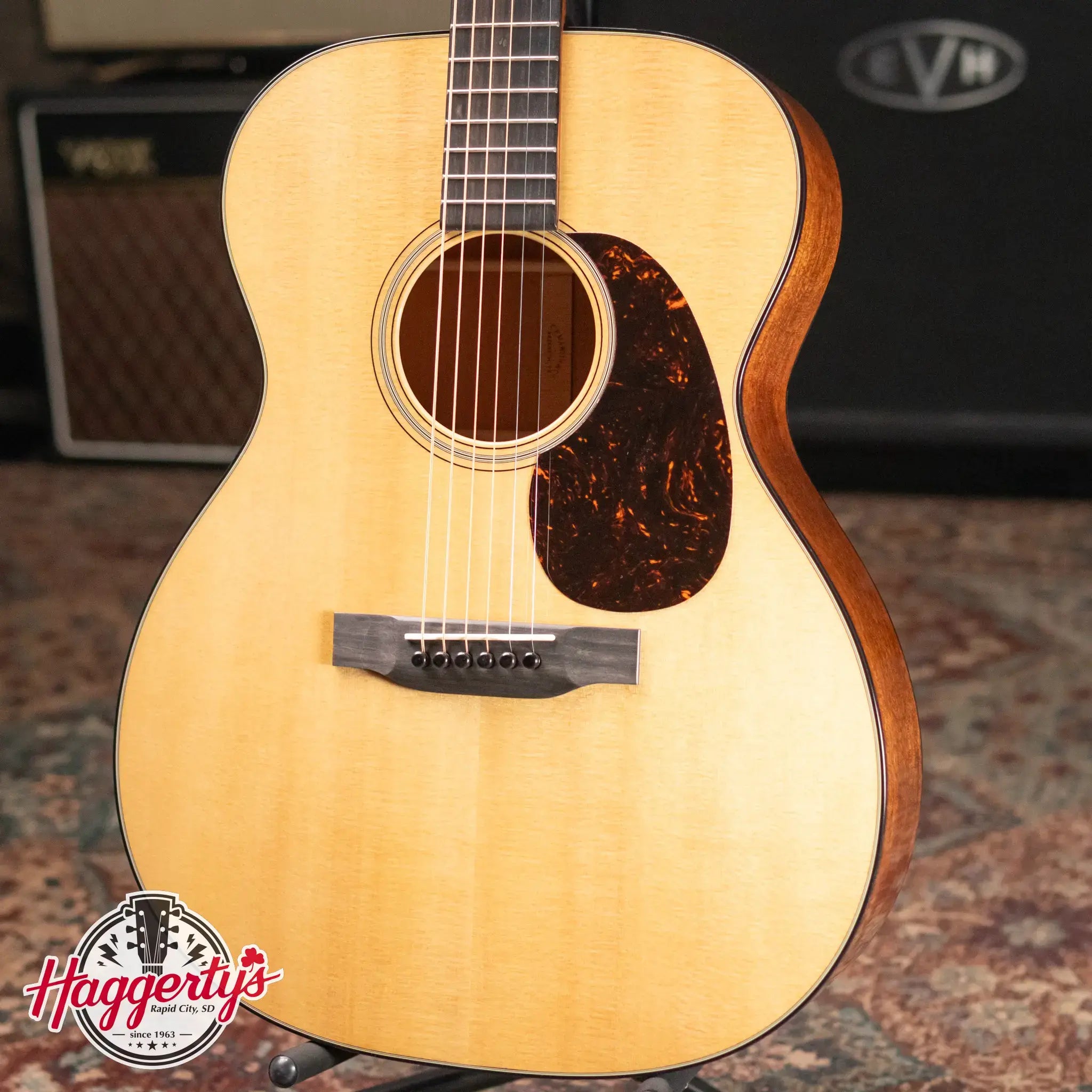 Martin 2025 000-18 Acoustic Guitar with Hardshell Case