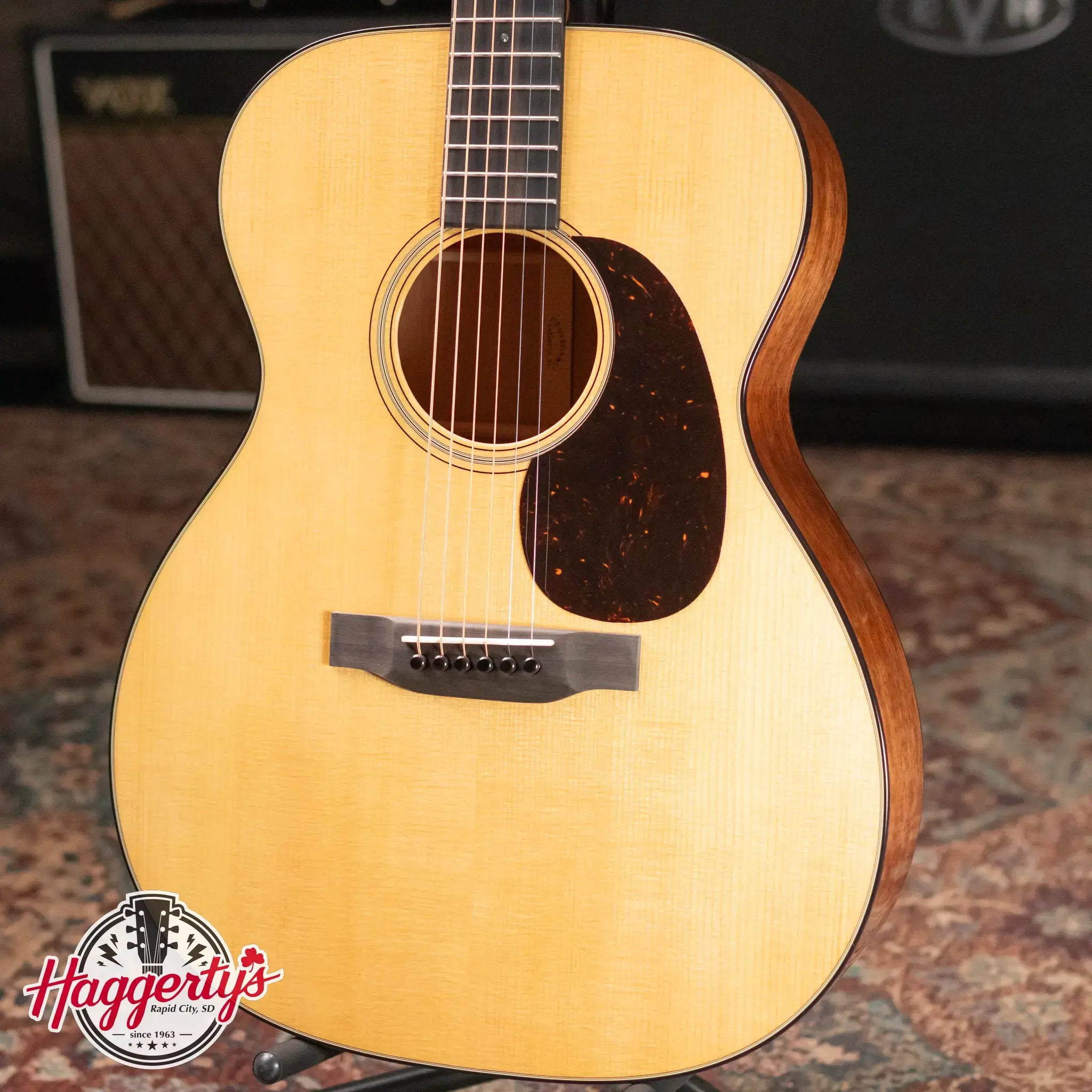 Martin 2025 000-18 Acoustic Guitar with Hardshell Case