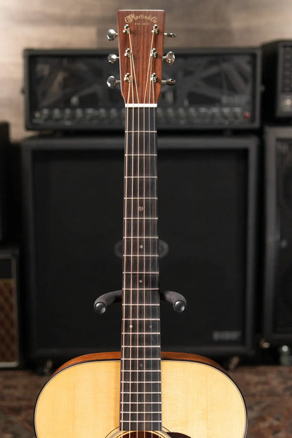 Martin 2025 000-18 Acoustic Guitar with Hardshell Case