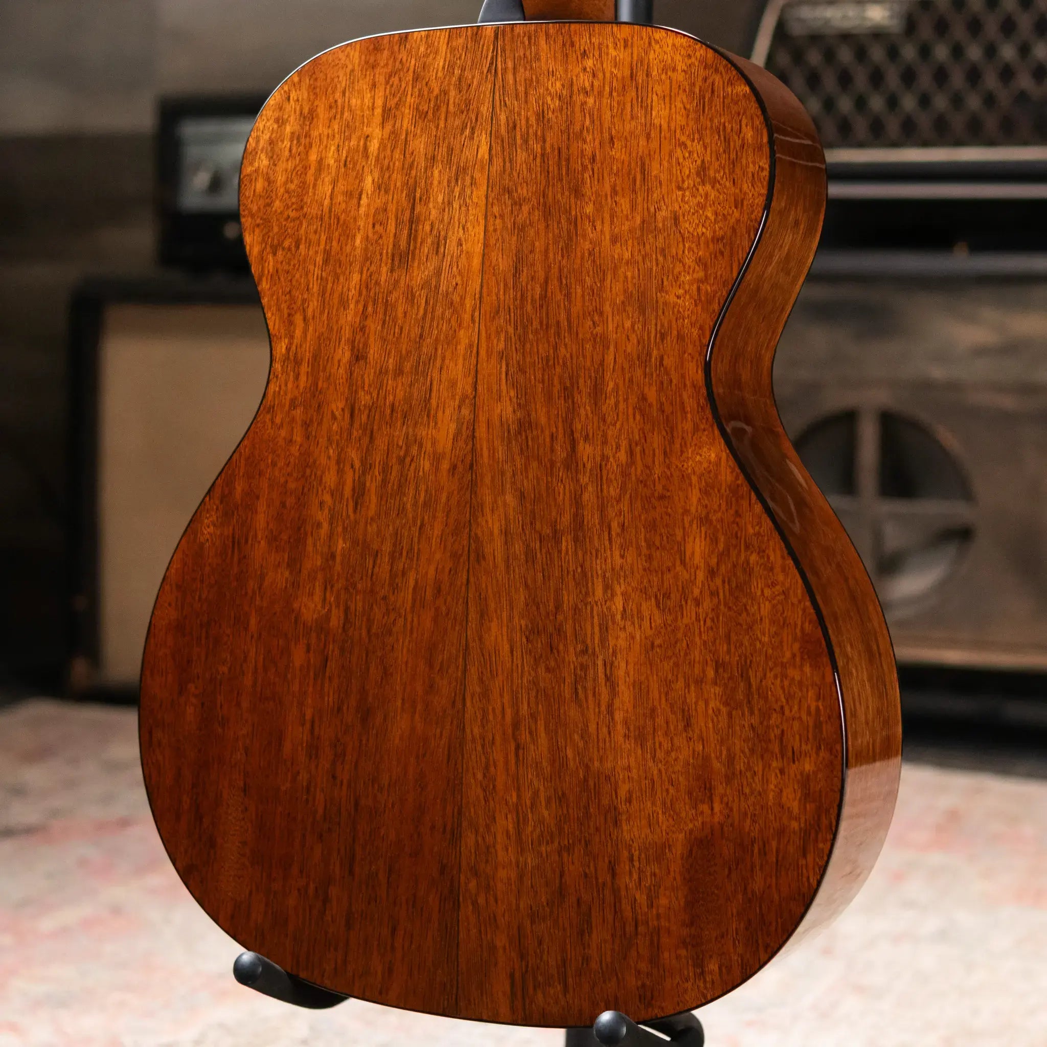 Martin 2025 000-18 Acoustic Guitar with Hardshell Case