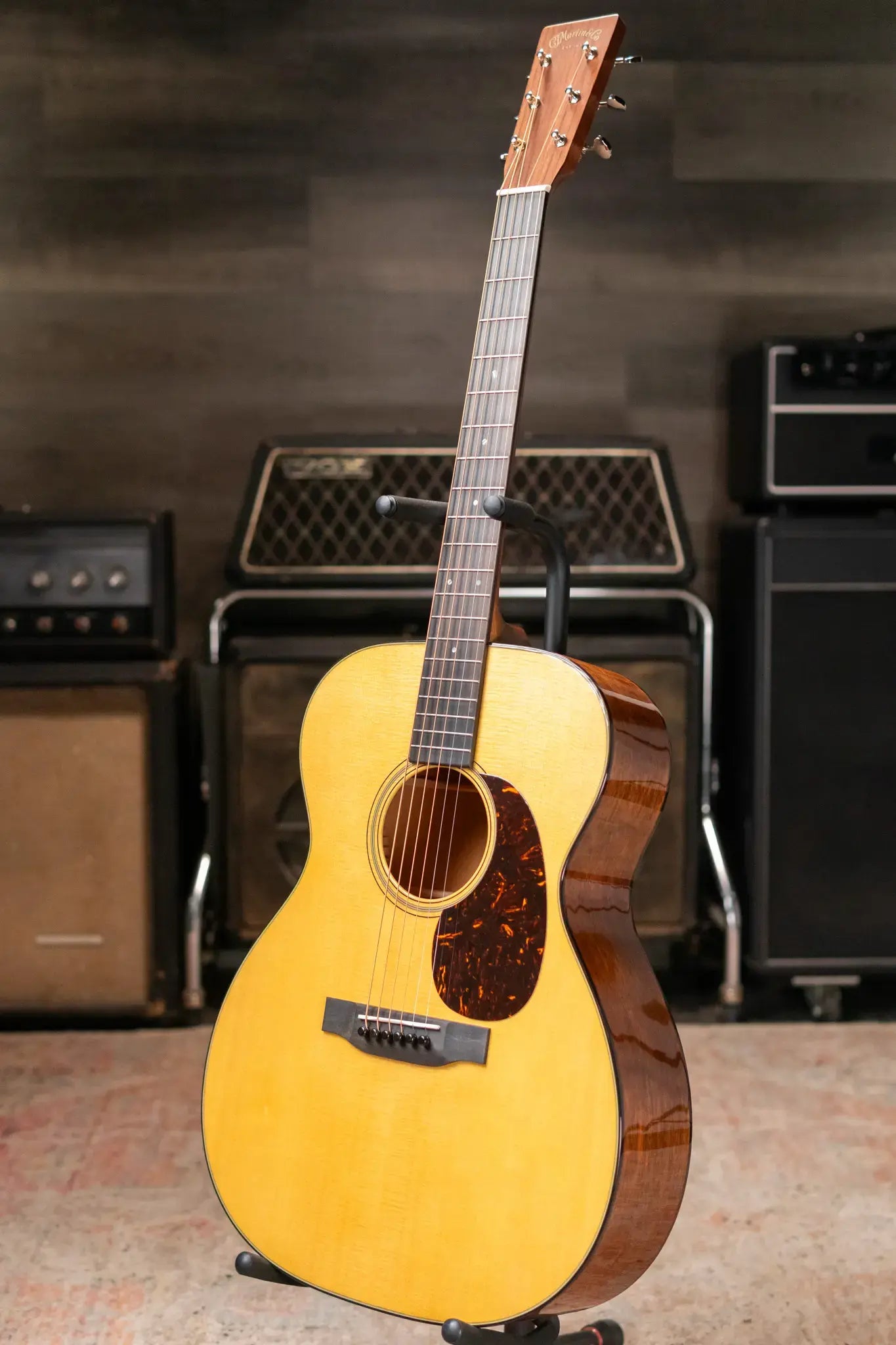 Martin 2025 000-18 Acoustic Guitar with Hardshell Case