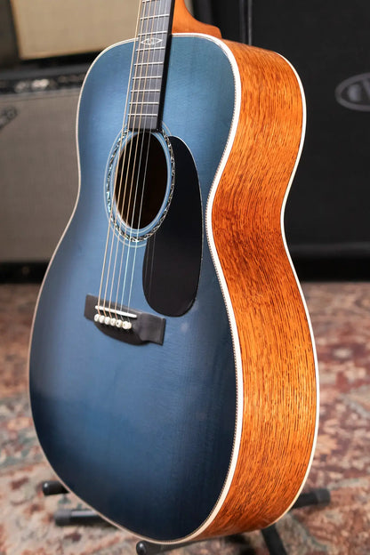 Martin CEO-11 Acoustic/Electric Guitar with Hardshell Case - Demo