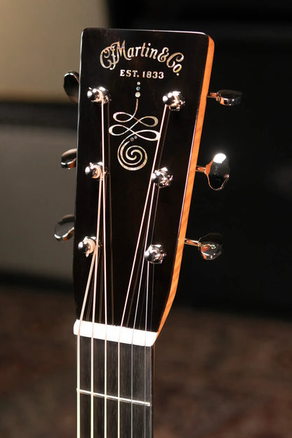 Martin CEO-11 Acoustic/Electric Guitar with Hardshell Case