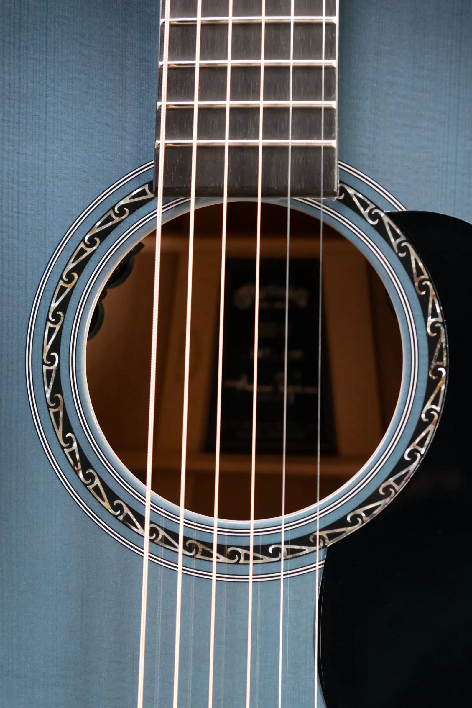 Martin CEO-11 Acoustic/Electric Guitar with Hardshell Case