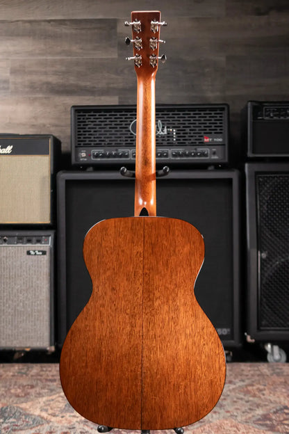 Martin Custom Shop 000-18 Acoustic Guitar with Hardshell Case