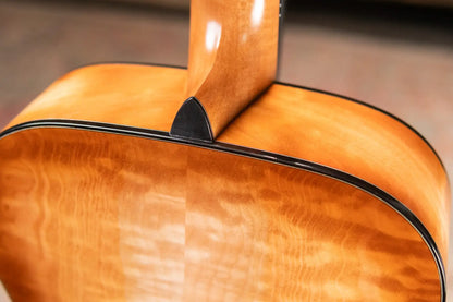 Martin Custom Shop Style 45 000-14F Acoustic Guitar - Master Grade Quilted Maple with Hardshell Case