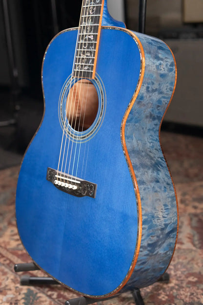 Martin Custom Shop 000 Acoustic Guitar - Quilted Maple with Hardshell Case