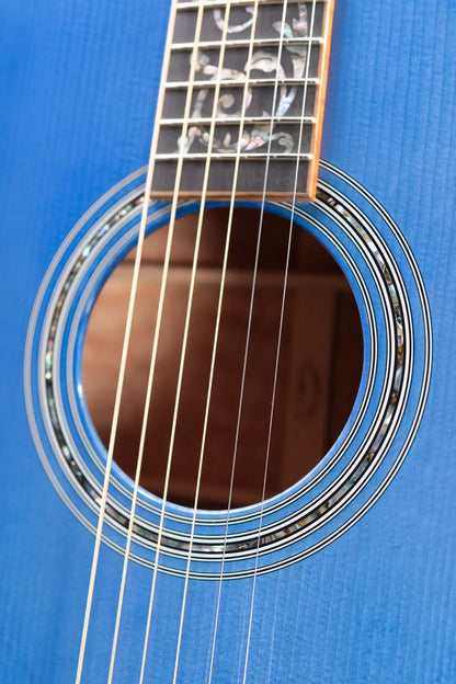 Martin Custom Shop 000 Acoustic Guitar - Quilted Maple with Hardshell Case