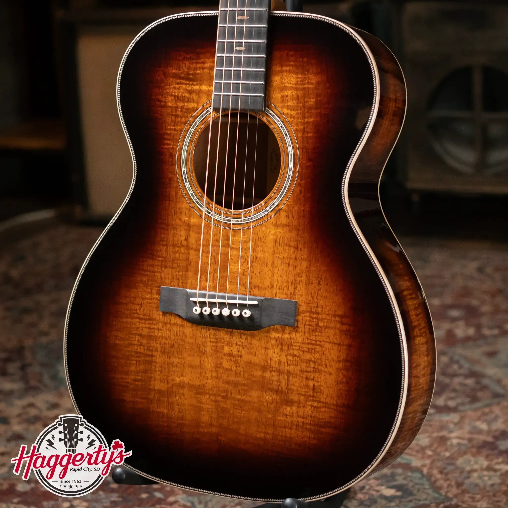 Martin Custom Shop 000 Acoustic - Highly Figured Koa with Hardshell Case