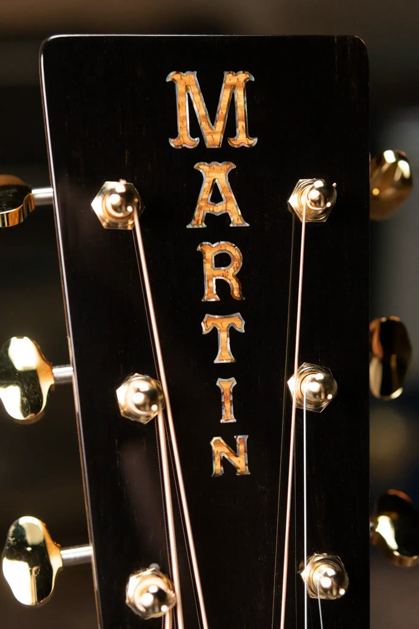 Martin Custom Shop 000 Acoustic - Highly Figured Koa with Hardshell Case