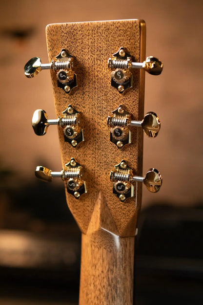 Martin Custom Shop 000 Acoustic - Highly Figured Koa with Hardshell Case