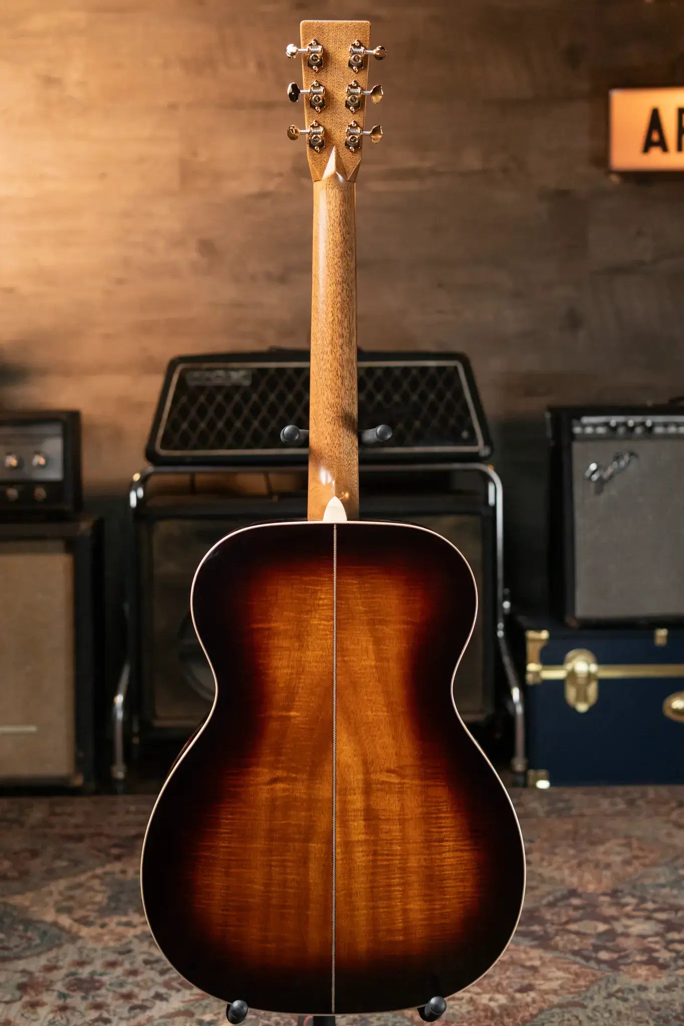 Martin Custom Shop 000 Acoustic - Highly Figured Koa with Hardshell Case