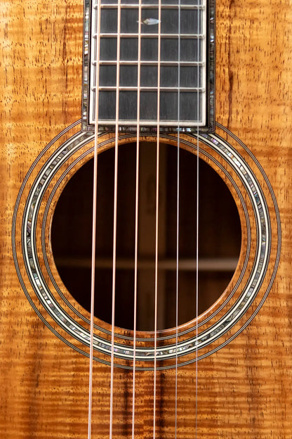 Martin Custom Shop 000 Acoustic Highly Figured Koa with Hardshell Case 6758a1535d92c
