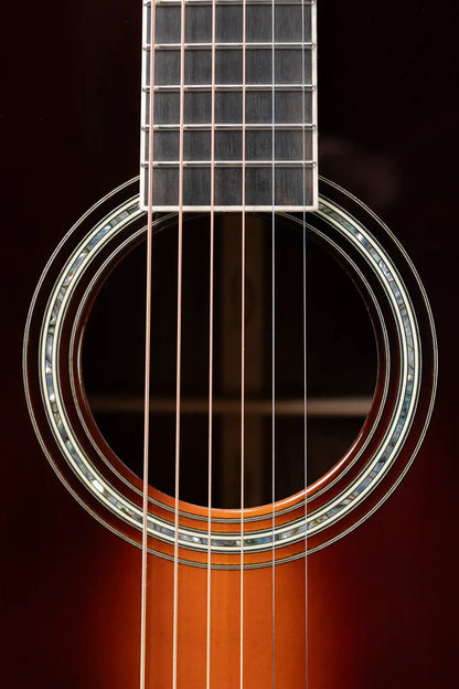 Martin Custom Shop 000 Acoustic - Wild Grain East Indian Rosewood with Hardshell Case