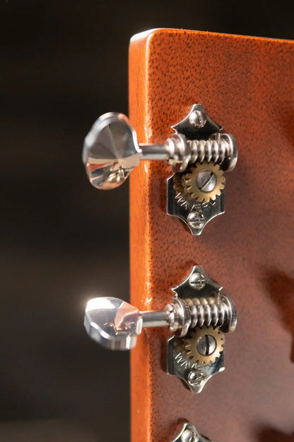 Martin Custom 000-18 Golden Era 1937 Acoustic Guitar, Quilted Mahogany/Adirondack Spruce, 1935 Sunburst with Hardshell Case - Used