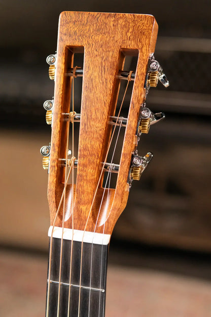 Martin Custom Shop 00-12F Flamed Mahogany/Western Red Cedar with Hardshell Case - Used