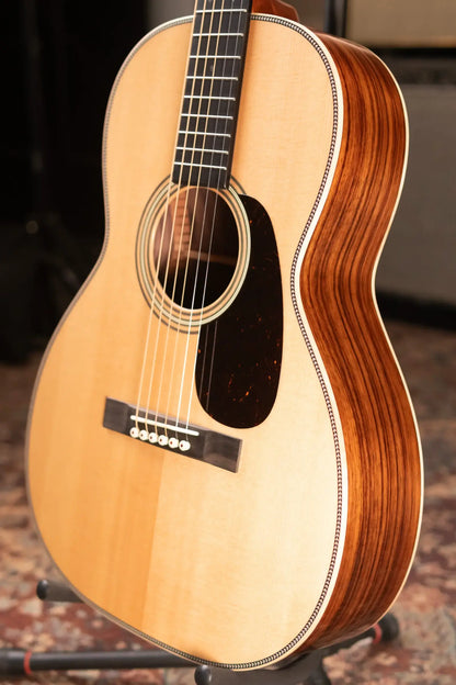 Martin Custom Shop 00-12F Wild Grain Rosewood Acoustic Guitar with Hardshell Case - Used