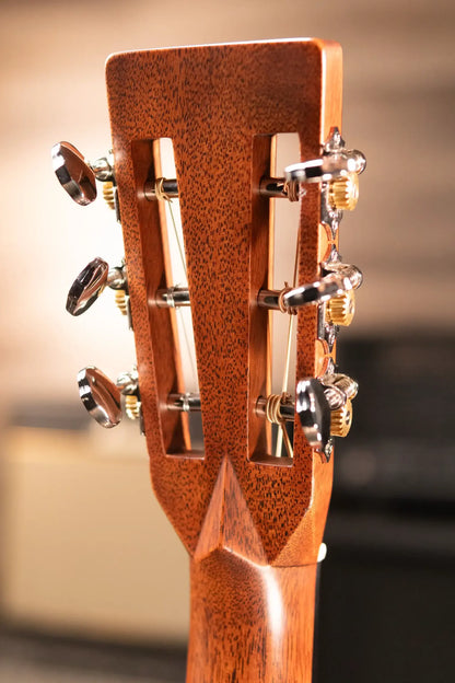 Martin Custom Shop 00-12F Wild Grain Rosewood Acoustic Guitar with Hardshell Case - Used