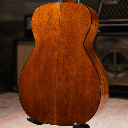 Martin Custom Style 18 0 Acoustic Guitar - Mahogany/Spruce with Hardshell Case
