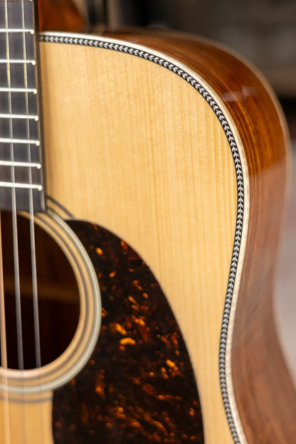 Martin Custom Shop Dreadnought Acoustic - Guatemalan Rosewood with Hardshell Case