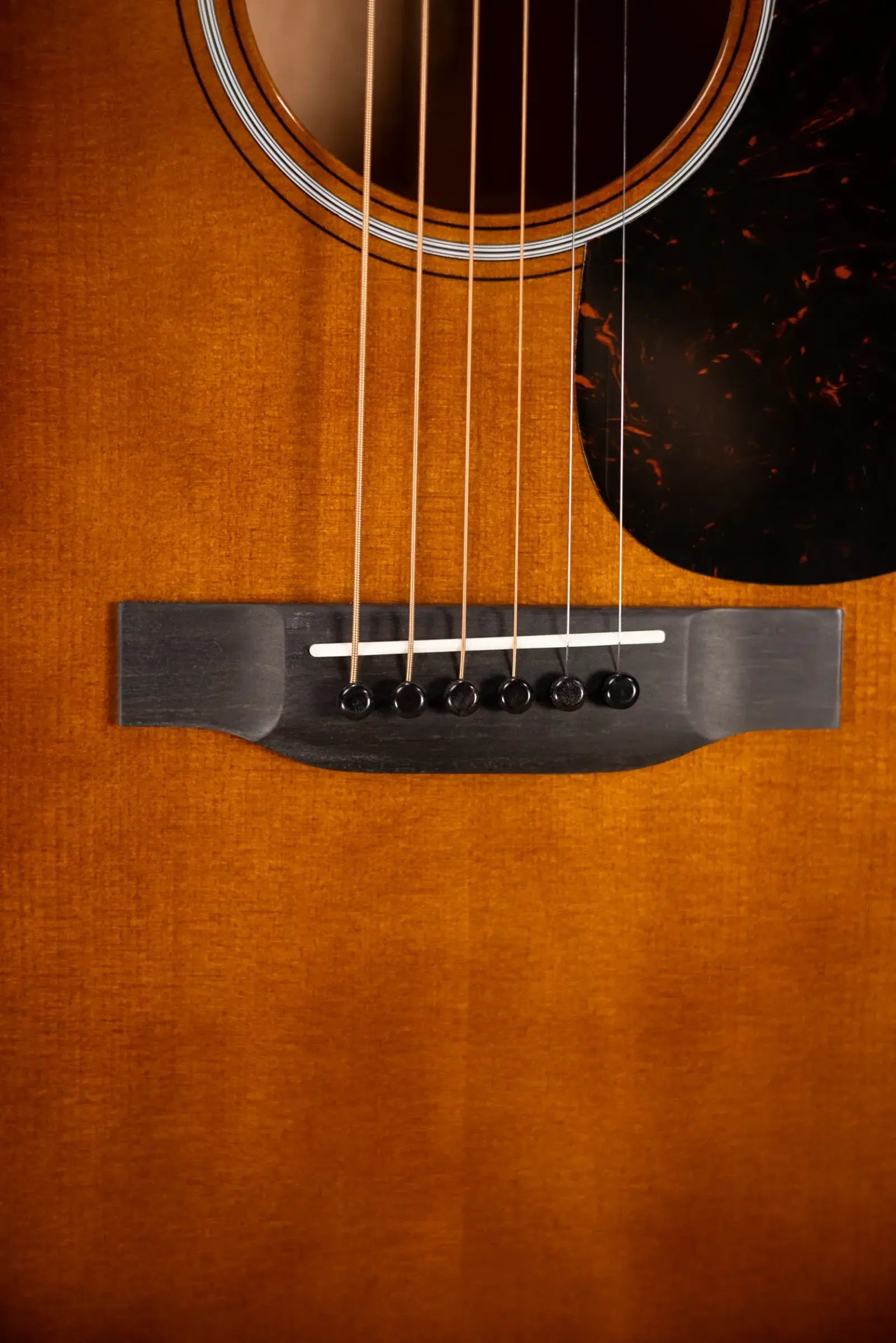 Martin D-18 Standard Series Acoustic Guitar - 1933 Ambertone with Hardshell Case