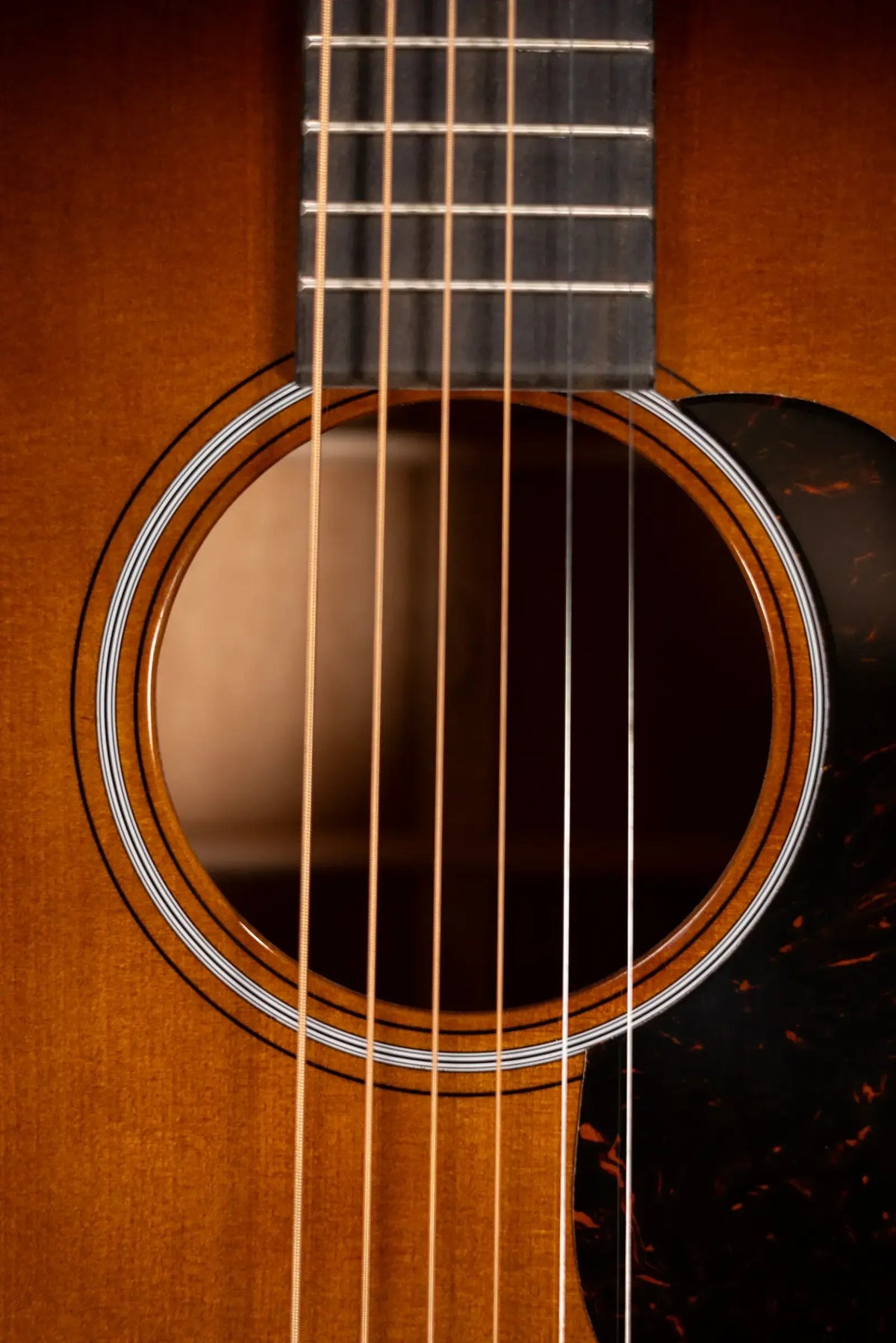 Martin D-18 Standard Series Acoustic Guitar - 1933 Ambertone with Hardshell Case