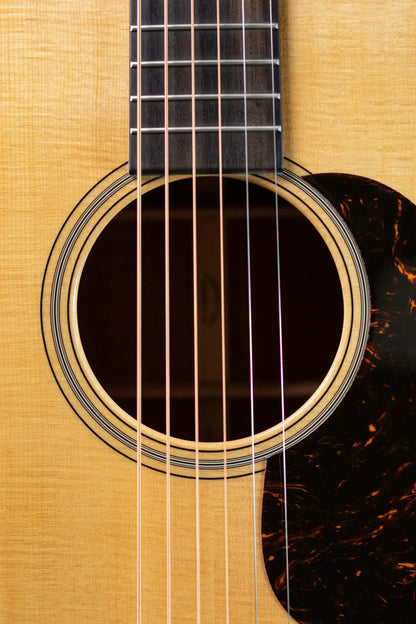Martin D-18 Standard Series Acoustic Guitar with Hardshell Case