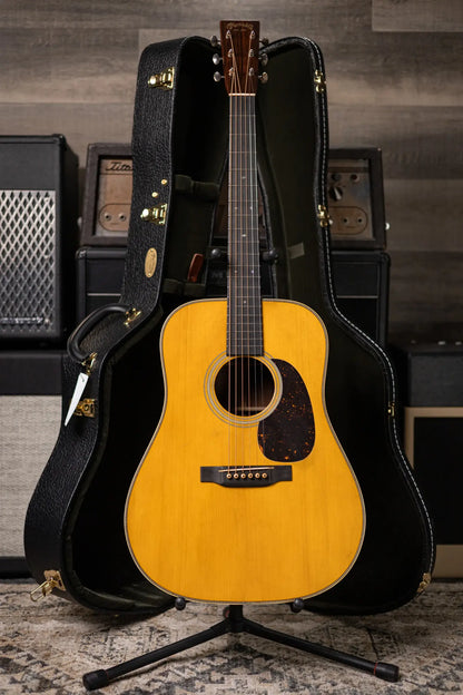 Martin D-28 Authentic 1937 Aged Acoustic Guitar with Hardshell Case