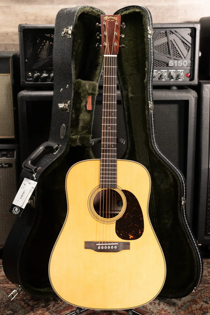 Martin D-28 Billy Strings Signature Acoustic Guitar with Hardshell Case