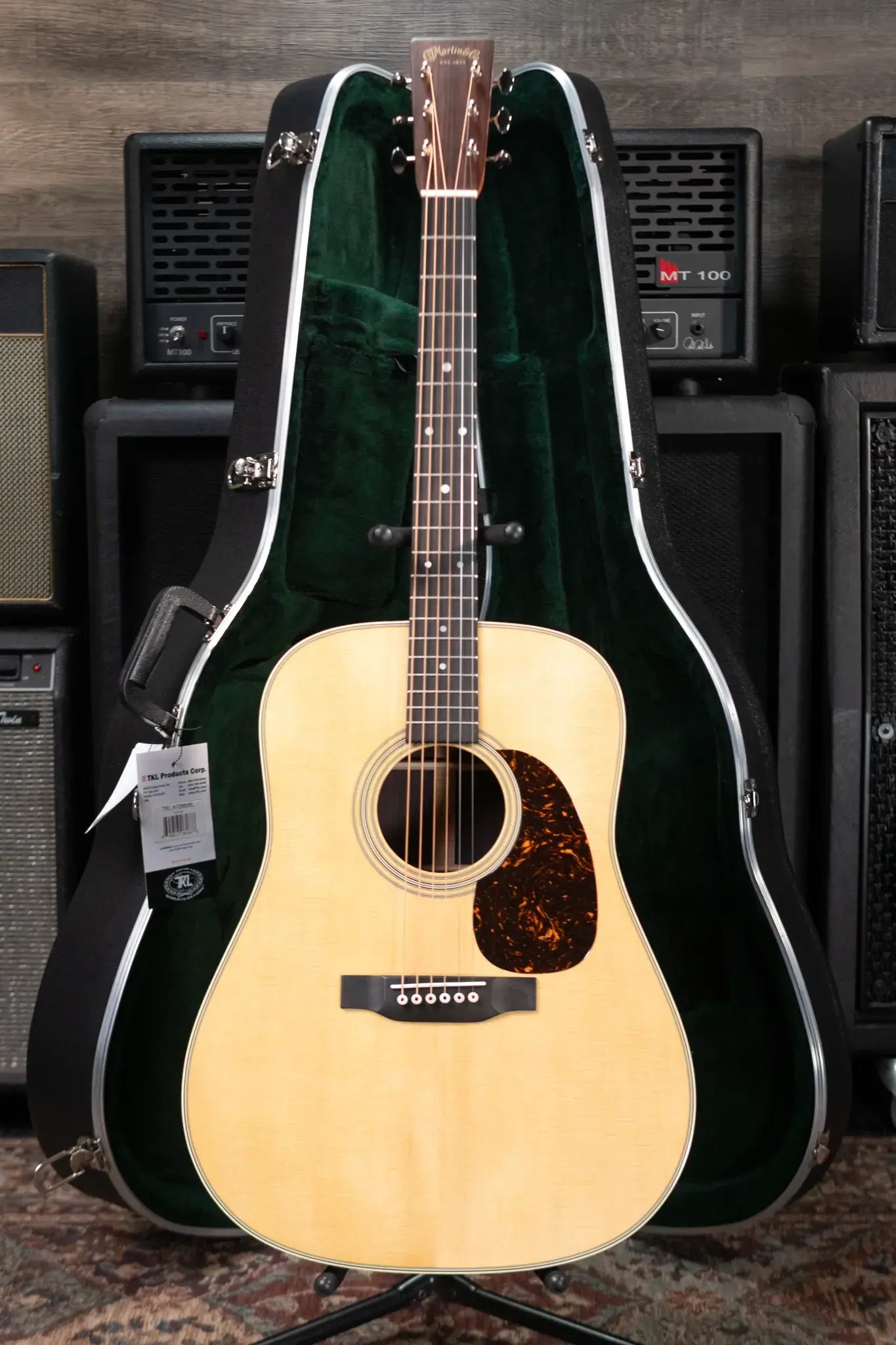 Martin D-28 Dreadnought Acoustic Guitar with Hardshell Case