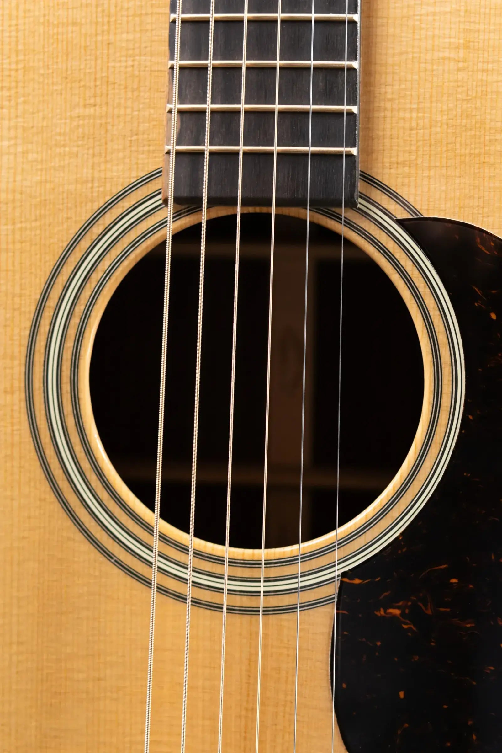 Martin D-28 Modern Deluxe Acoustic Guitar with Hardshell Case