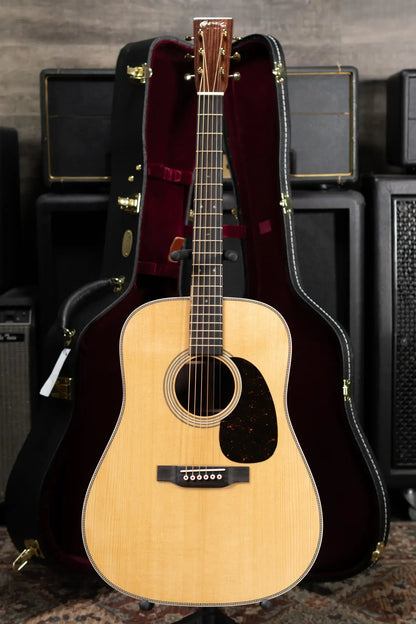 Martin D-28 Modern Deluxe Acoustic Guitar with Hardshell Case