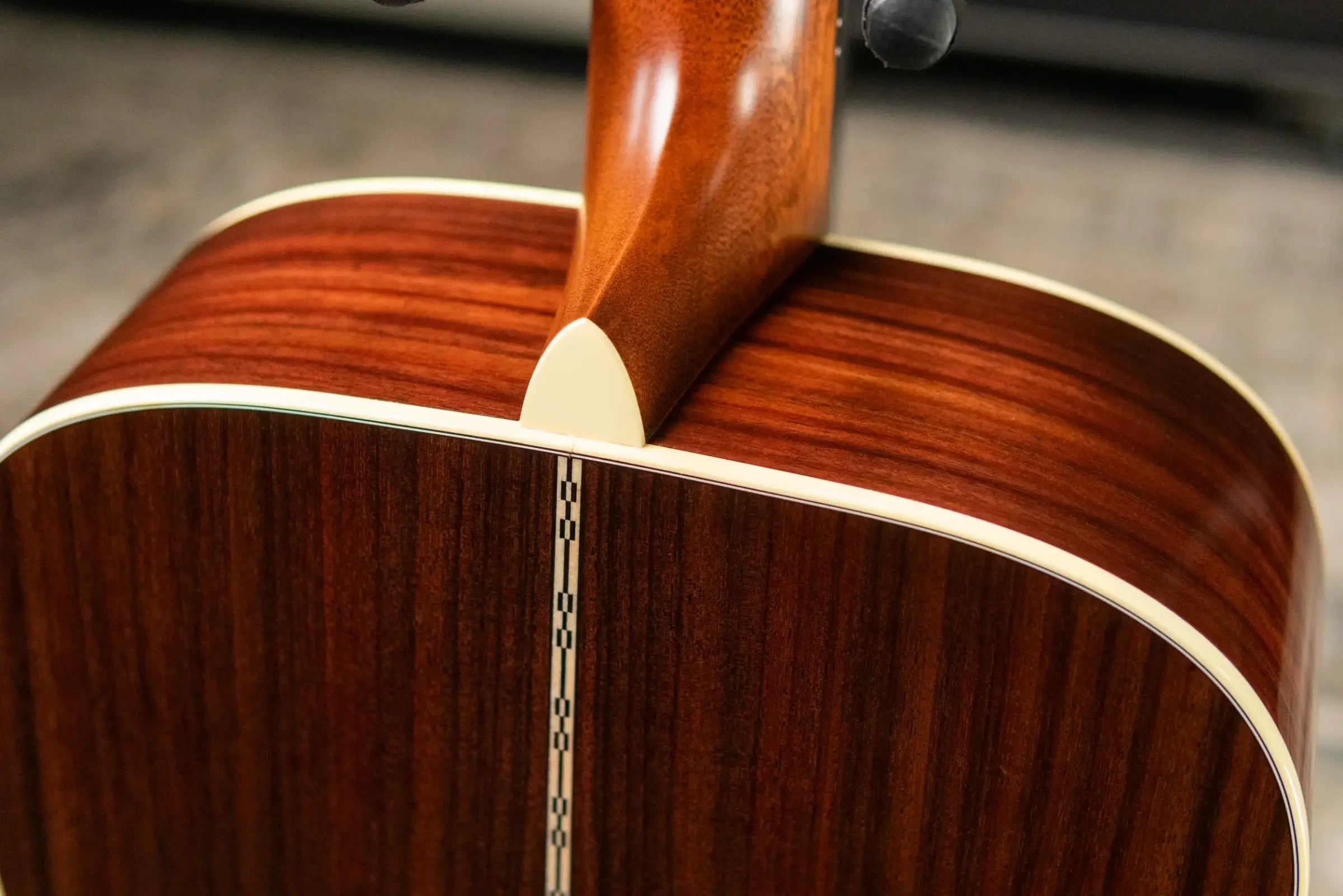 Martin D-28 Standard Series Dreadnought Acoustic Guitar - Gloss 1935 Sunburst with Hardshell Case
