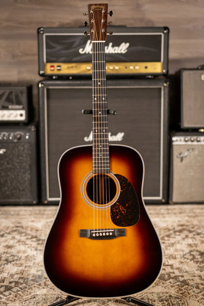 Martin D-28 Standard Series Dreadnought Acoustic Guitar - Gloss 1935 Sunburst with Hardshell Case