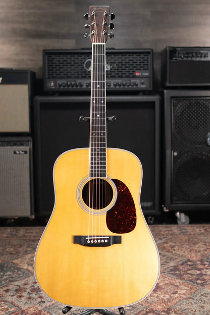 Martin D-35 Acoustic Guitar with Hardshell Case - Used