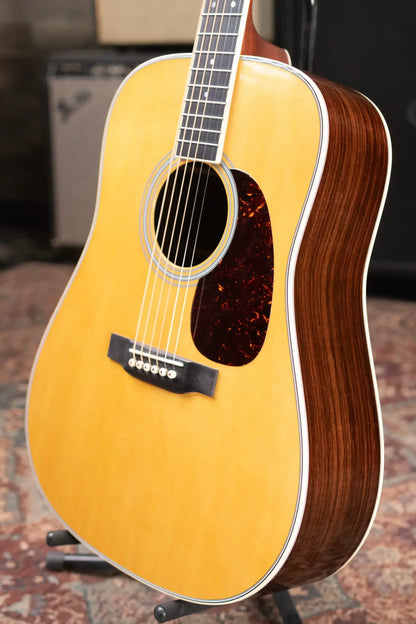 Martin D-35 Acoustic Guitar with Hardshell Case - Used