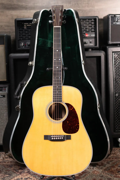 Martin D-35 Acoustic Guitar with Hardshell Case - Used